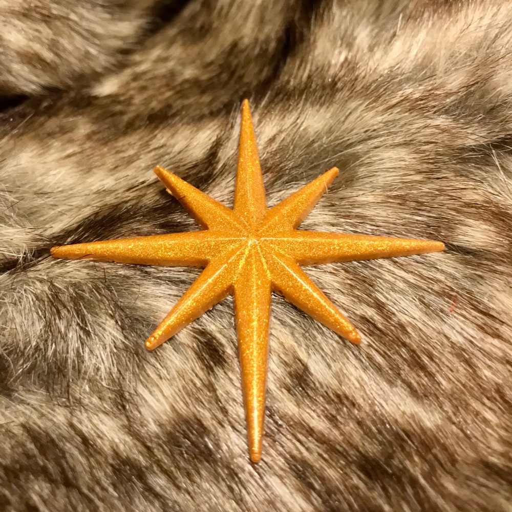 💫Atomic Starburst Brooch💫